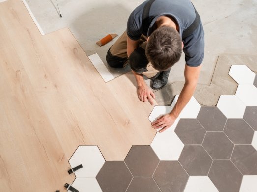 Flooring installation services in High Ridge