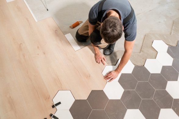 Flooring installation services in High Ridge